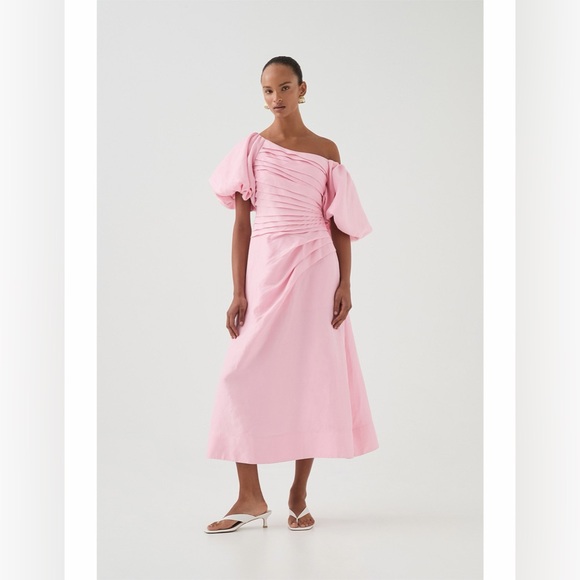 AJE Elegant Pink Off-Shoulder Dress - Picture 1 of 7